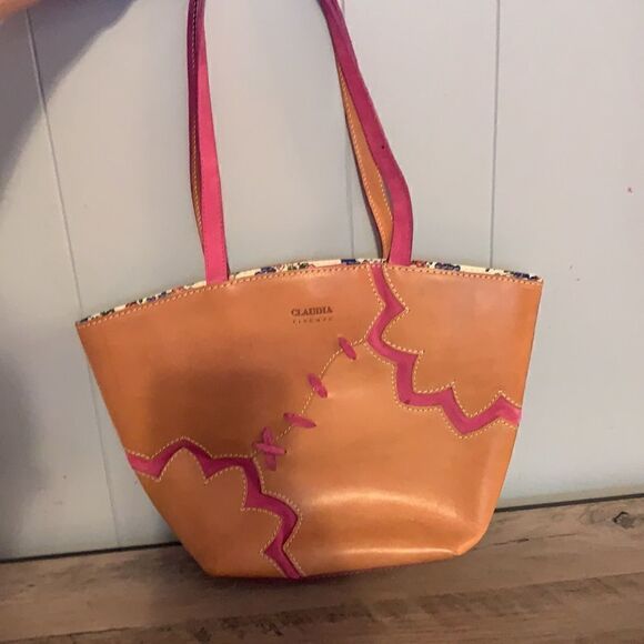 Claudia Firenze Tan & Fuchsia Purse - Picture 1 of 3